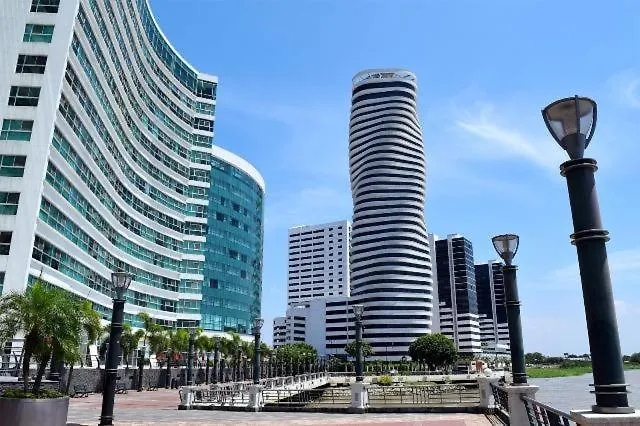 Daire Riverfront I 1, Piso 4, Suite Vista Al Rio, Puerto Santa Ana, Guayaquil